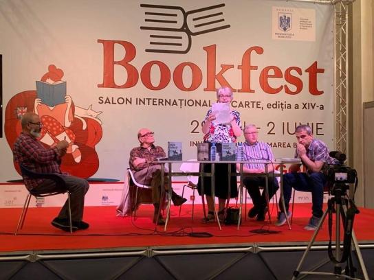 Lansare la Bookfest